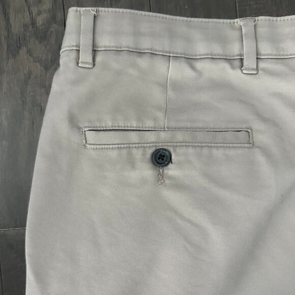 Alfani Grey Men's 32W x 30L Lightweight Chino Pants - Picture 12 of 15